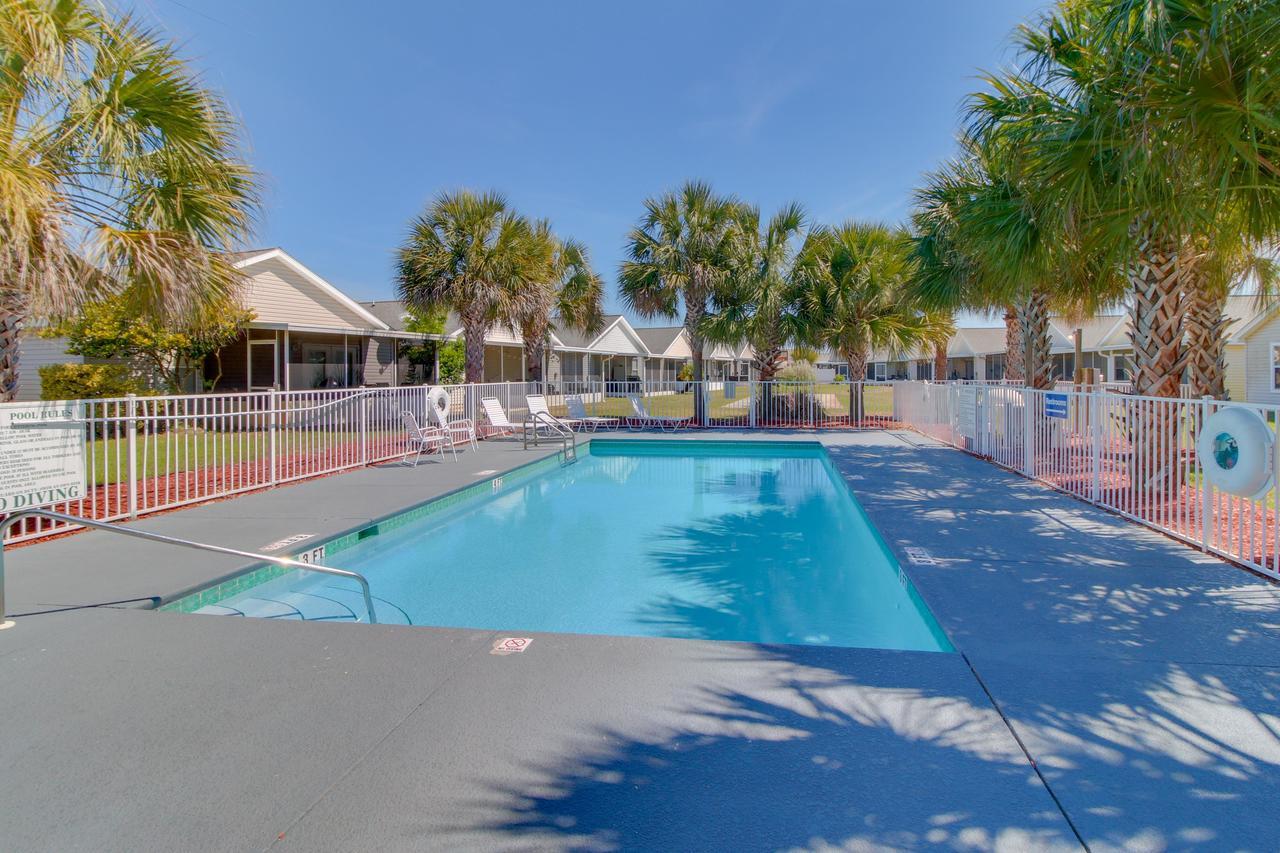 Colors Aplenty Panama City Beach Exterior photo